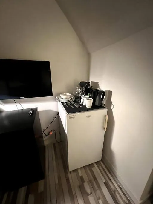 Appartement Room 404 - Eindhoven - By T&S. Nederland